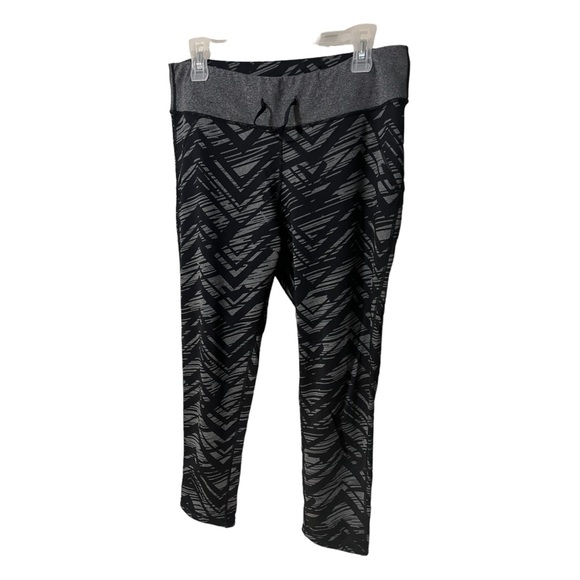 A pair of Pennington’s reversible leggings in size 0X - Picture 2 of 8